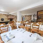 Maslina 4* Seget (Umag)