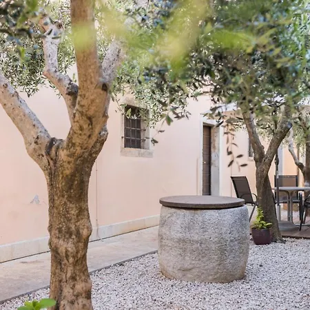 Bed & Breakfast Maslina 4*
