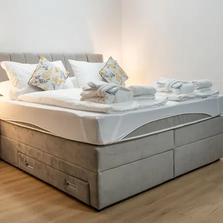 Maslina 4* Seget (Umag)