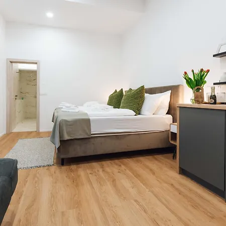 Maslina Bed & Breakfast Seget (Umag)