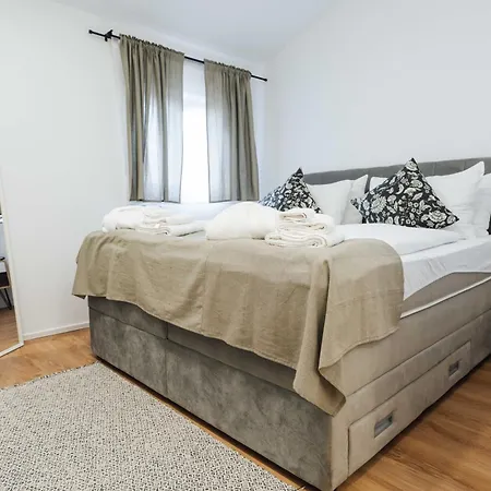 Maslina Bed & Breakfast Seget (Umag)