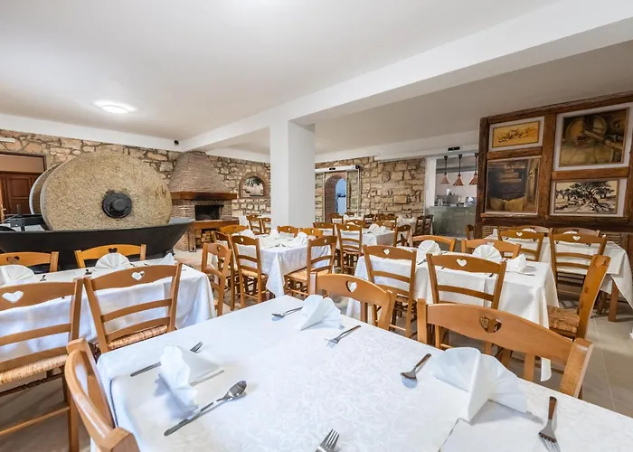 Maslina 4* Seget (Umag)