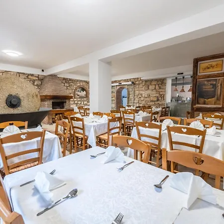 Maslina 4* Seget (Umag)